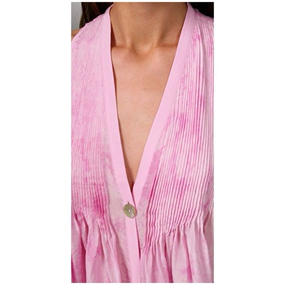 ELIZABETH & JAMES Raspberry Sleeveless Tokyo Top - Picture 2 of 7